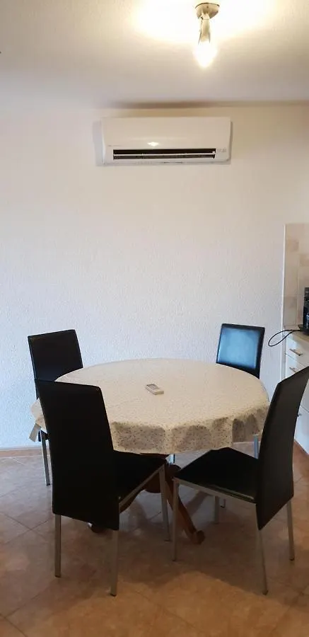 Apartmani Citrus Novigrad Filipac Apartamento