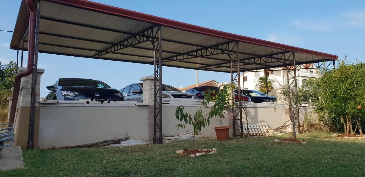 Apartmani Citrus Novigrad Filipac 0*,